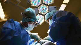 Abdominoplastyka ratunkiem dla twojej talii Zdrowie, LIFESTYLE - Obwisła skóra brzucha to problem dotyczący najczęściej kobiet po porodzie i osób, które bardzo szybko straciły na wadze.